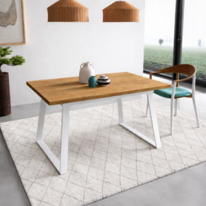 Mesa de comedor extensible M800 en salón moderno con diseño elegante