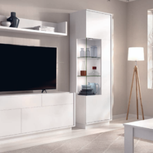 composición de salón Duo 07 con mueble bajo tv, estante decorativo y vitrina.
