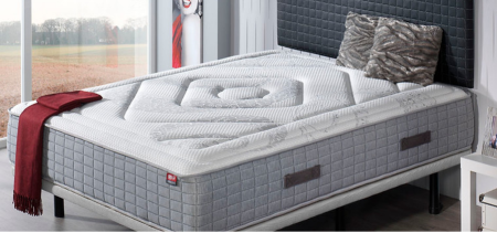 Colchón para dormir de lado con adaptación corporal